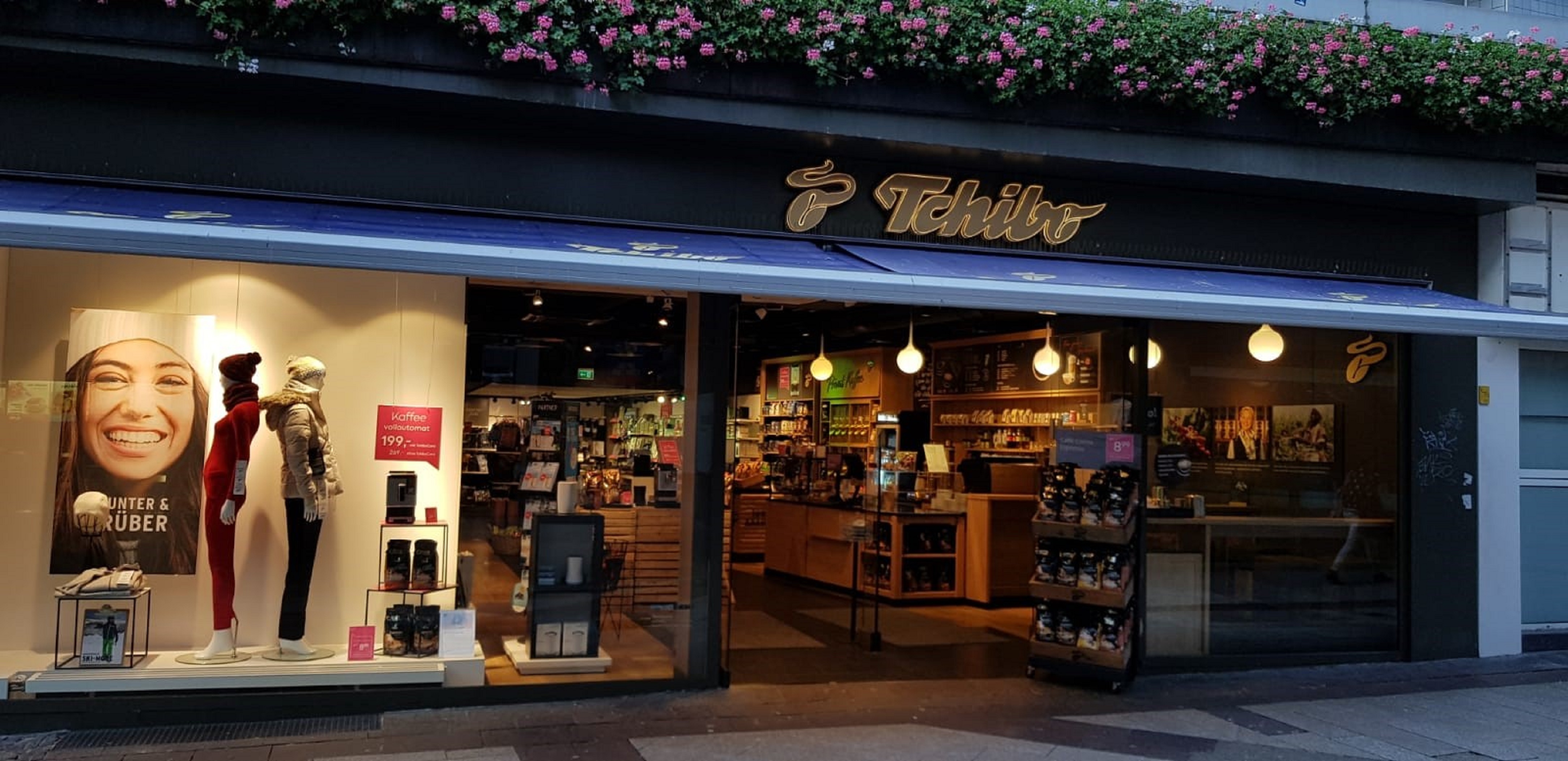 Tchibo Filiale mit Kaffee Bar Schulstr. 11, 70173 Stuttgart