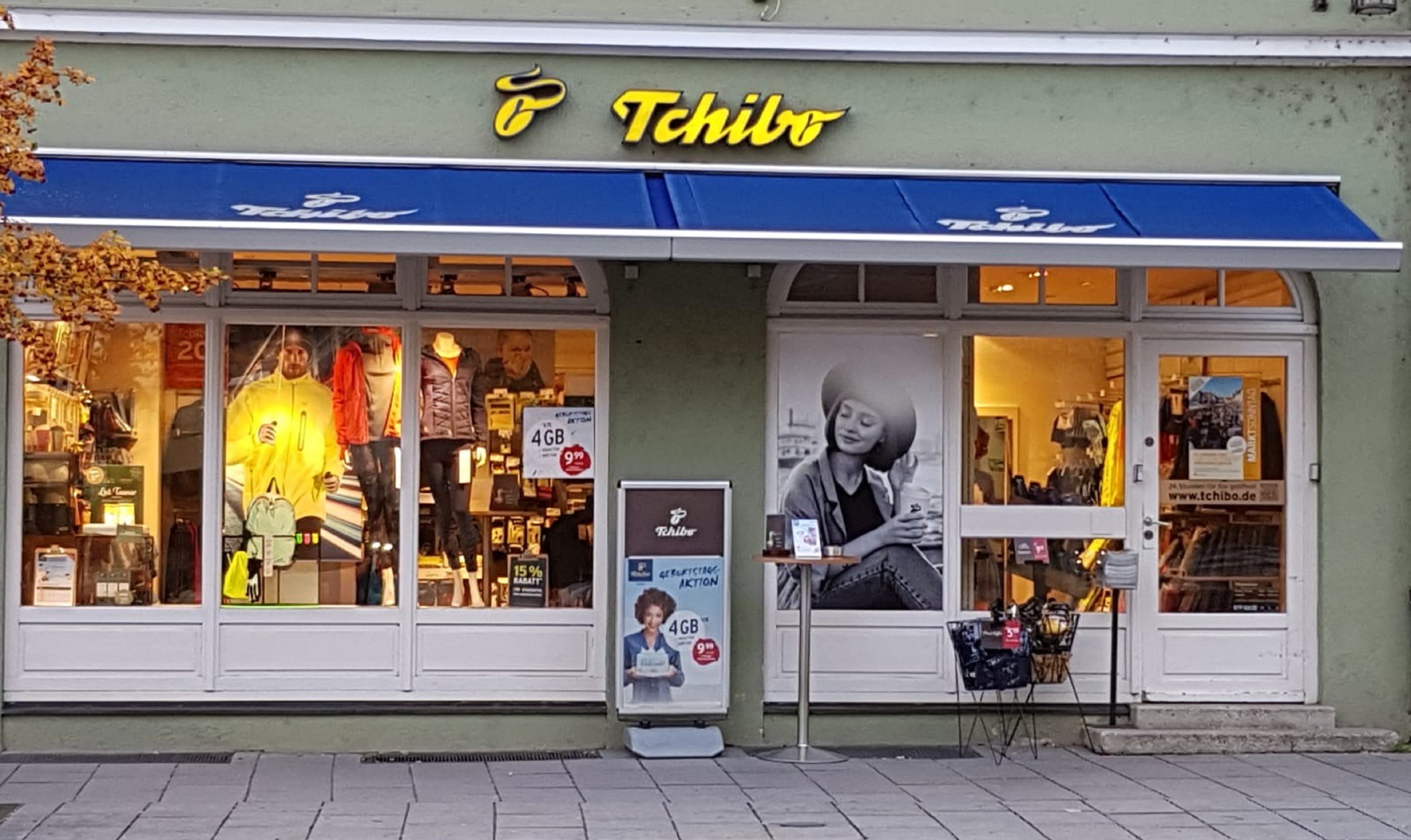 Tchibo Filiale mit Kaffee Bar Hauptstr. 1a, 82256 Fuerstenfeldbruck