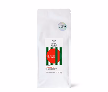 Eine Packung Black Delight x roasted. - Momento Italiano Co-Roast #2 Espresso - 500 g ganze Bohne.