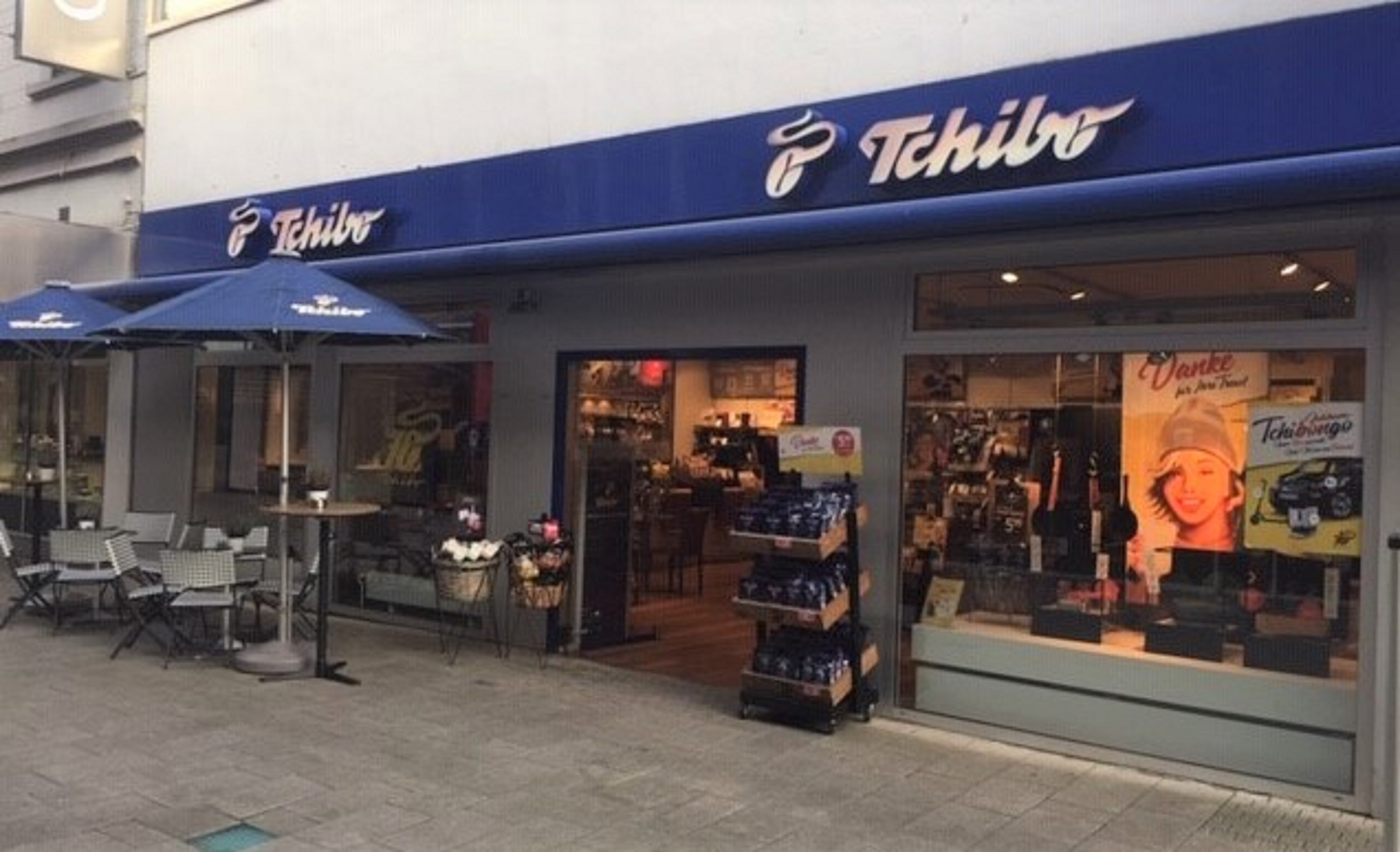 Tchibo Filiale mit Kaffee Bar Marktstr. 45 , 26382 Wilhelmshaven