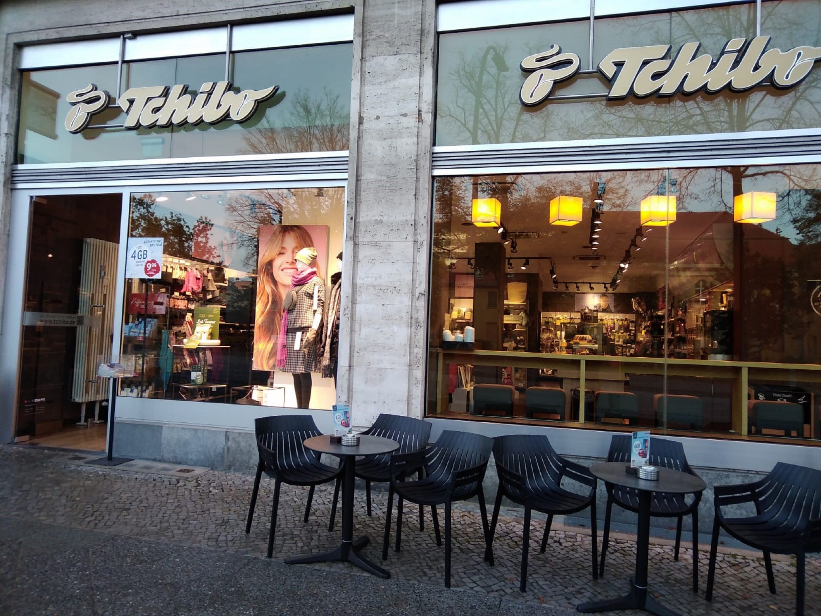 Tchibo Filiale mit Kaffee Bar Teltower Damm 5 , 14169 Berlin