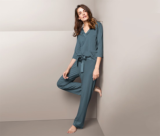 Pyjama Mit Satin Online Bestellen Bei Tchibo 602171