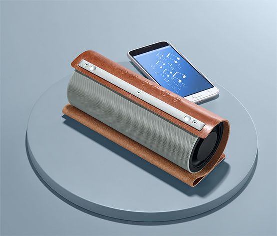 Vintage-Bluetooth®-Lautsprecher mit Kunstlederhülle online bestellen bei  Tchibo 602023