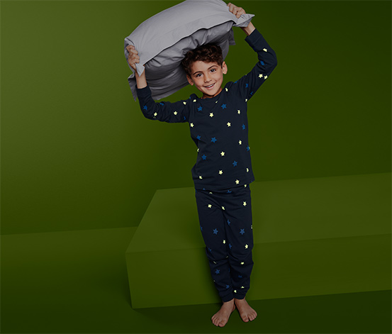 Rentmeester Skim Snelkoppelingen Glow-in-the-dark-Pyjama online bestellen bei Tchibo 380087