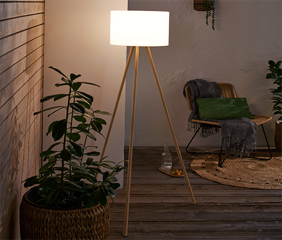 LED-Akku-Stehleuchte in Holzoptik online bestellen bei Tchibo 626256