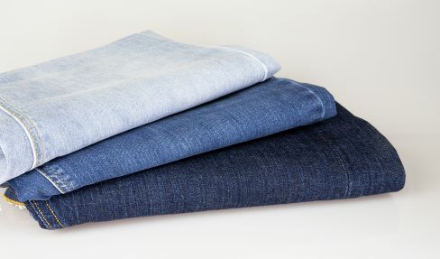 Jeans waschen: Was dabei zu beachten ist | Tchibo