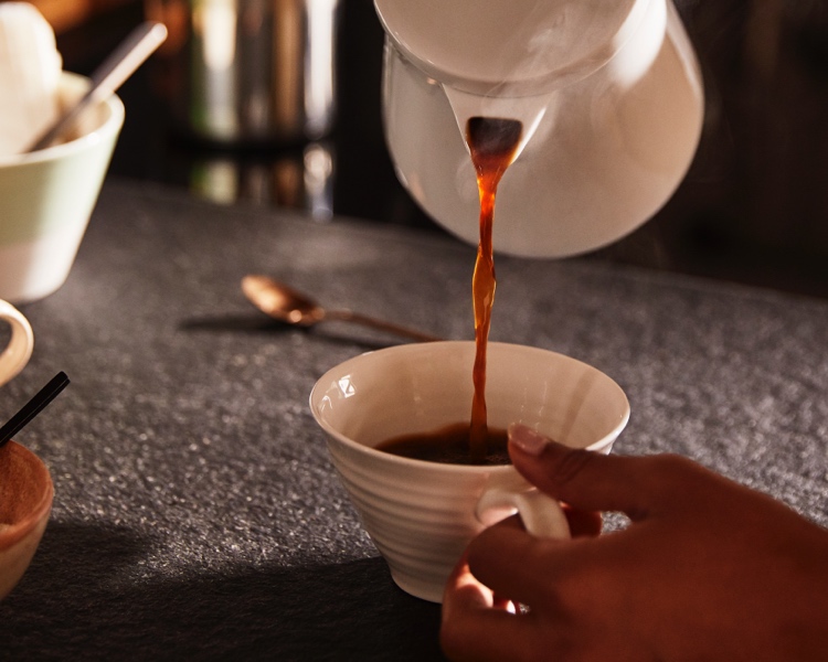 Filterkaffee online kaufen - gemahlen und ganze Bohne | Tchibo